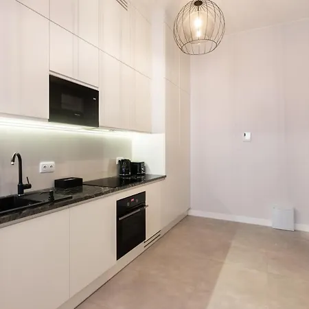 Millennium Express Lemon Apartment *