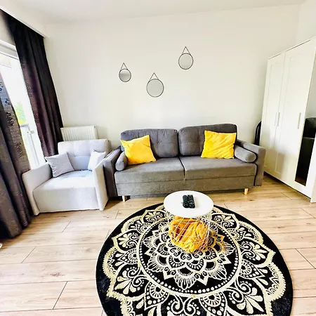 Millennium Express Lemon Apartment